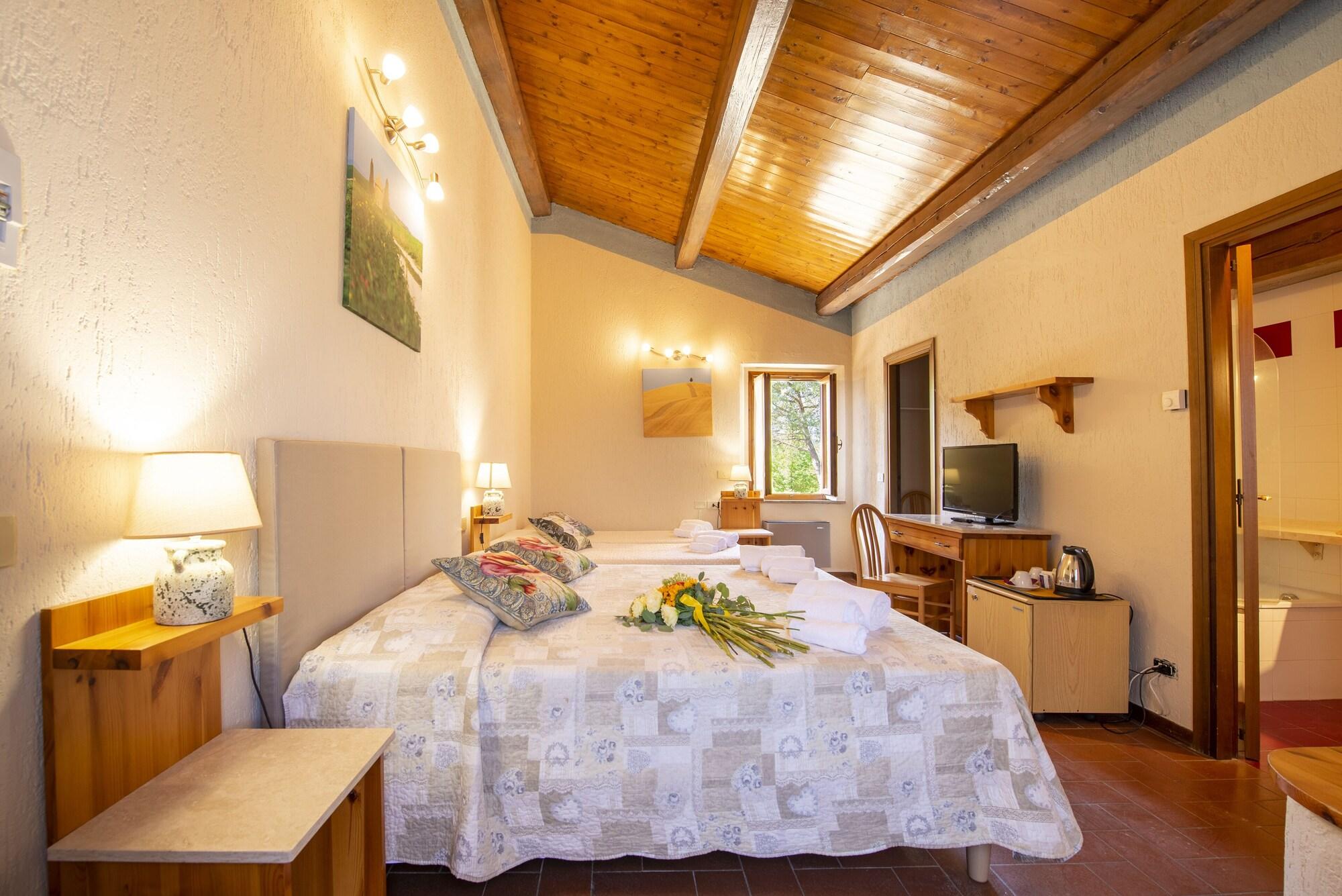 Hotel Palazzuolo San Quirico dʼOrcia Extérieur photo